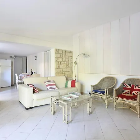 Apartment Maison Sophie, 200m Dal Mare
