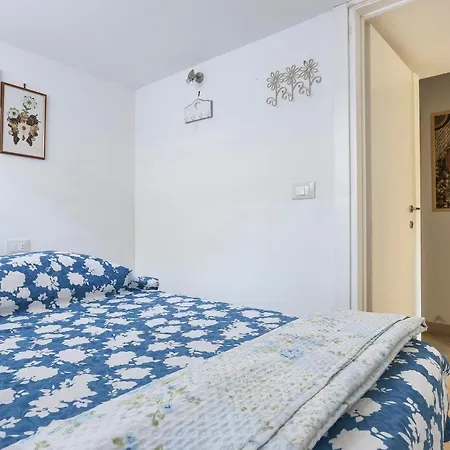 Maison Sophie, 200m Dal Mare Apartment