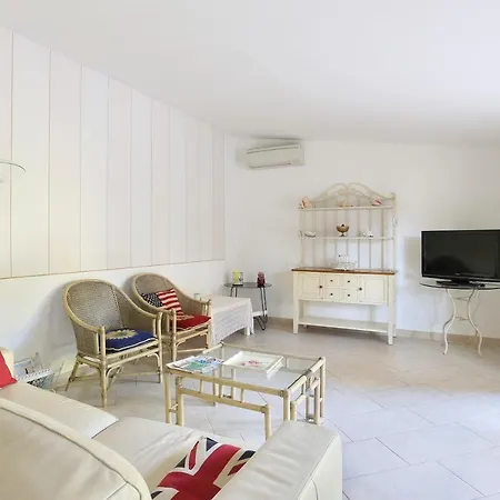 Apartment Maison Sophie, 200m Dal Mare Pietrasanta